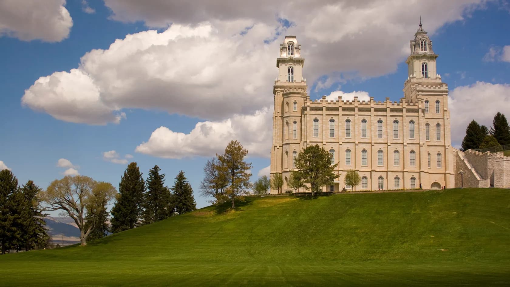 Dr. Paul Reeve discusses race and priesthood in Mormon history during Church History Matters episode