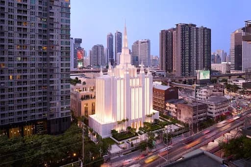 LDS temple construction and building