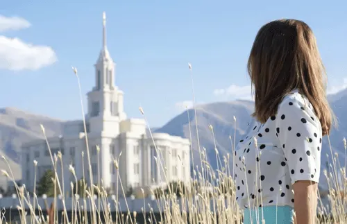 Magic Undergarments and Other Mormon Misconceptions: Understanding Temple Garments