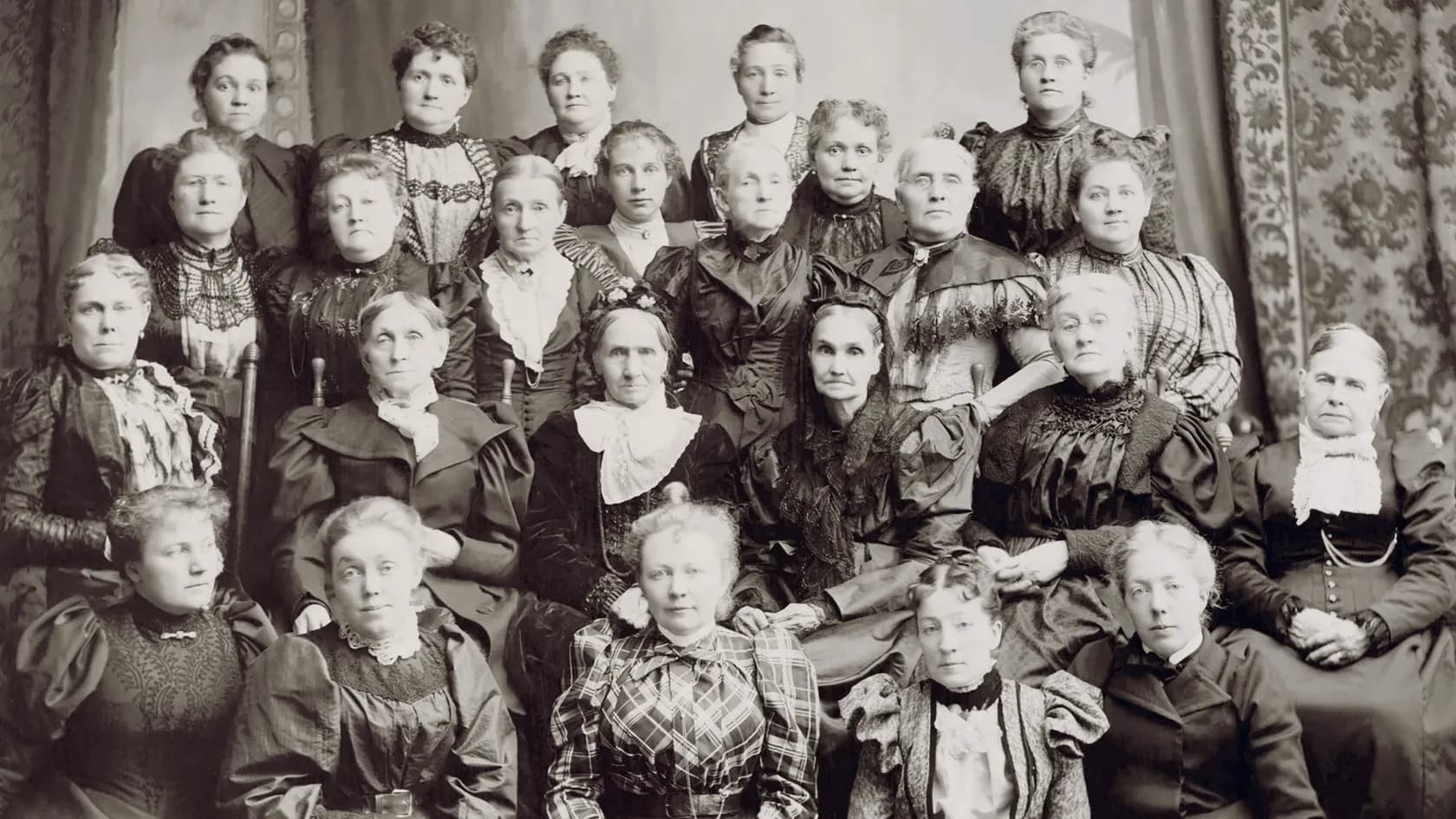 Photograph of early Mormon pioneers and history of polygamy in the Church of Jesus Christ of Latter-day Saints