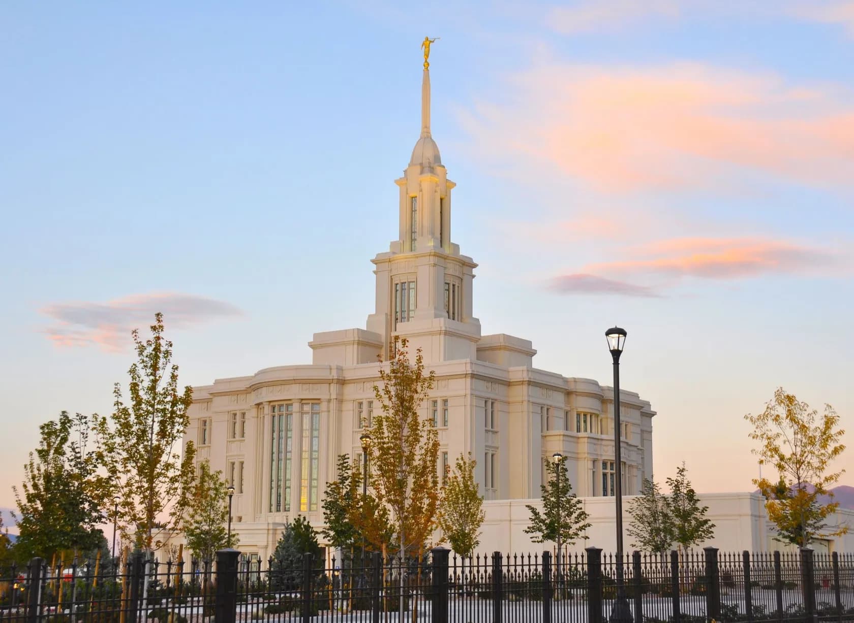 Mormon temples and biblical temple practices