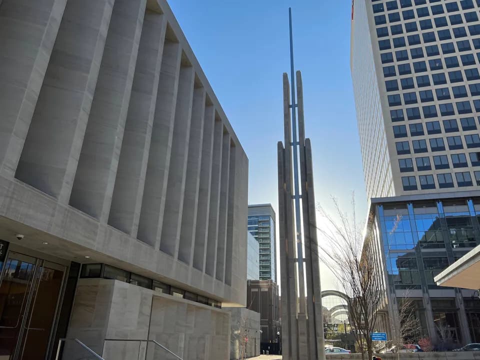 Featured image for article on Mormon Church tithing myths